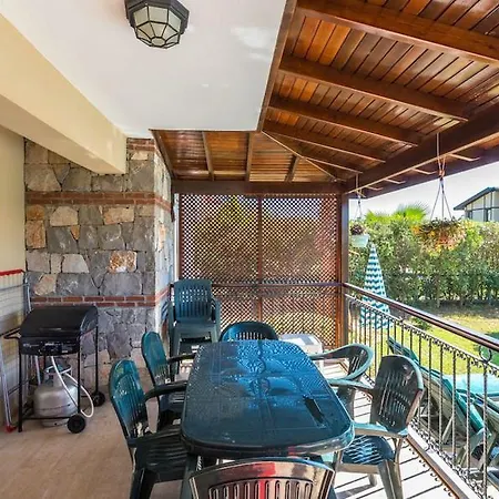 Makri Villa